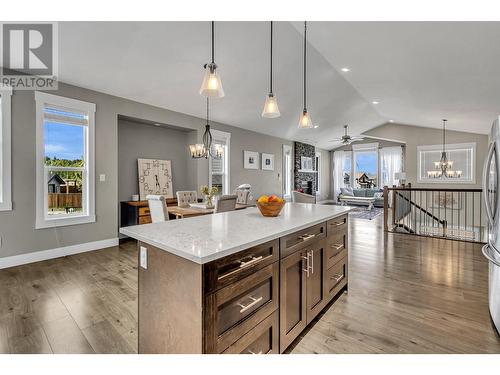 1136 Monteith Court, Prince George, BC - Indoor Photo Showing Kitchen