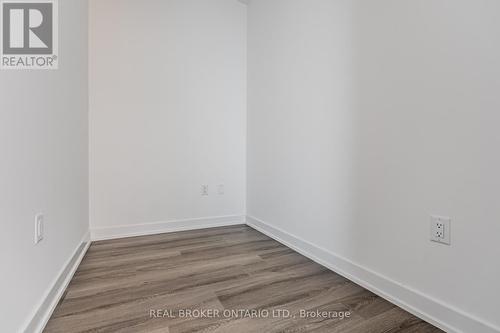 4202 - 3883 Quartz Road, Mississauga, ON - Indoor Photo Showing Other Room