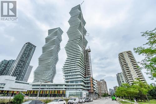 4202 - 3883 Quartz Road, Mississauga, ON - Outdoor With Facade