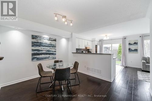 2159 Baronwood Drive, Oakville, ON - Indoor Photo Showing Dining Room