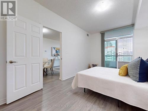 2307 - 335 Rathburn Road W, Mississauga, ON - Indoor Photo Showing Bedroom