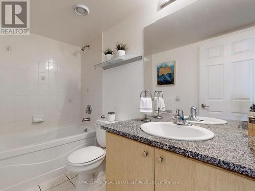 2307 - 335 Rathburn Road W, Mississauga, ON - Indoor Photo Showing Bathroom