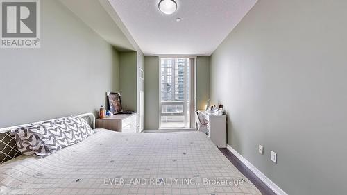 509 - 62 Forest Manor Road, Toronto, ON - Indoor Photo Showing Bedroom