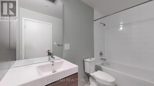 509 - 62 Forest Manor Road, Toronto (Henry Farm), ON - Indoor Photo Showing Bathroom