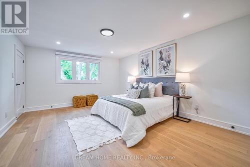 11 Tanbark Crescent, Toronto, ON - Indoor Photo Showing Bedroom