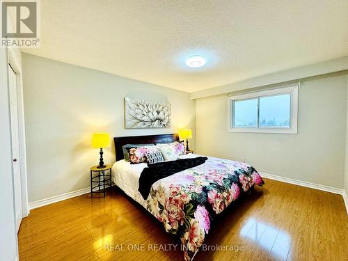 3161 Mccarthy Court, Mississauga, ON - Indoor Photo Showing Bedroom