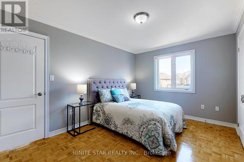 120 Danielson Court, Mississauga, ON - Indoor Photo Showing Bedroom