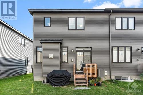 210 Maynooth Court, Ottawa, ON - Outdoor With Exterior