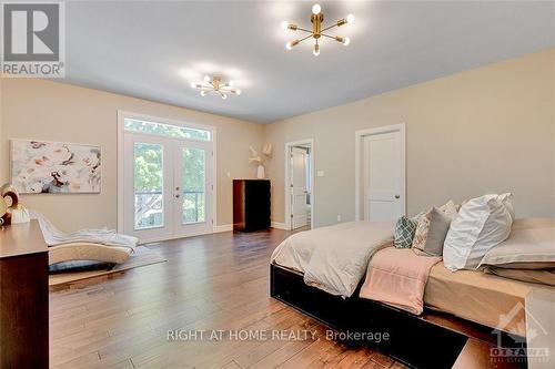 25 Bren Maur Road, Ottawa, ON - Indoor Photo Showing Bedroom