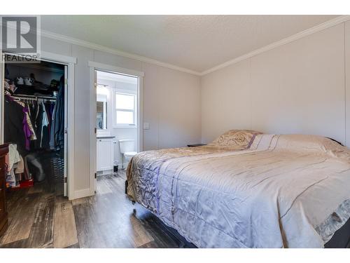 2 5125 North Nechako Road, Prince George, BC - Indoor Photo Showing Bedroom