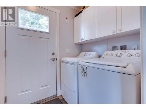 2 5125 North Nechako Road, Prince George, BC - Indoor Photo Showing Laundry Room