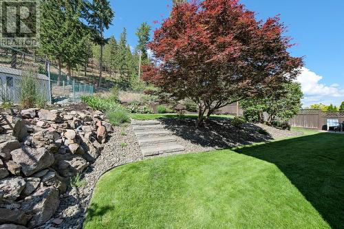 2250 Shannon Hills Place, West Kelowna, BC - Outdoor