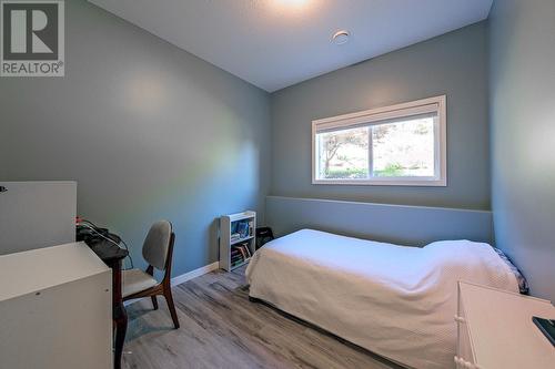 2250 Shannon Hills Place, West Kelowna, BC - Indoor Photo Showing Bedroom