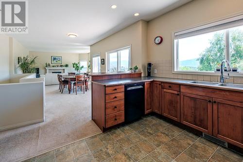 2250 Shannon Hills Place, West Kelowna, BC - Indoor Photo Showing Kitchen With Double Sink