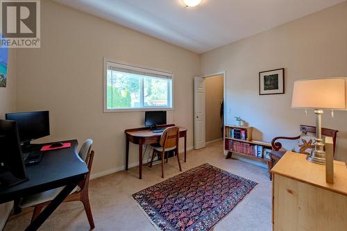 2250 Shannon Hills Place, West Kelowna, BC - Indoor Photo Showing Office