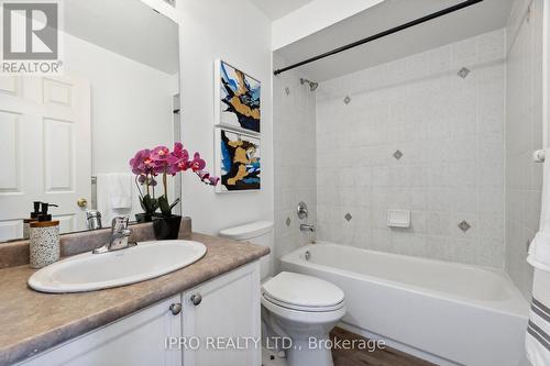 116 Millburn Drive, Clarington, ON - Indoor Photo Showing Bathroom