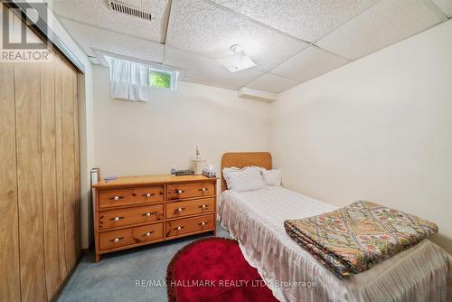 69 Plum Brook Crescent, Toronto, ON - Indoor Photo Showing Bedroom