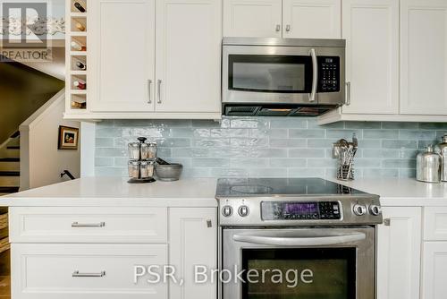 22 - 50 Verne Crescent, Toronto, ON - Indoor Photo Showing Kitchen With Upgraded Kitchen