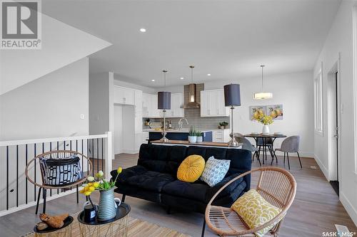 42 Clunie Court, Moose Jaw, SK - Indoor Photo Showing Living Room