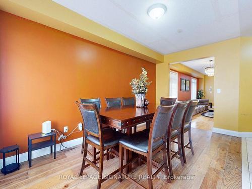 3350 Sunlight St, Mississauga, ON - Indoor Photo Showing Dining Room