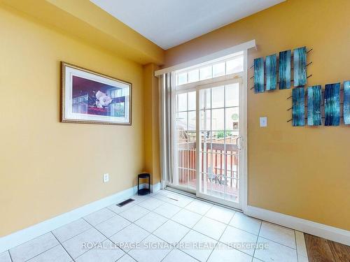 3350 Sunlight St, Mississauga, ON - Indoor Photo Showing Other Room