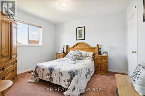 15 Peace Valley Crescent, Brampton, ON - Indoor Photo Showing Bedroom