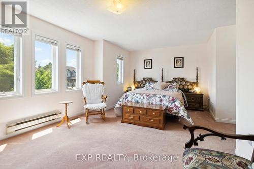 15 Peace Valley Crescent, Brampton, ON - Indoor Photo Showing Bedroom