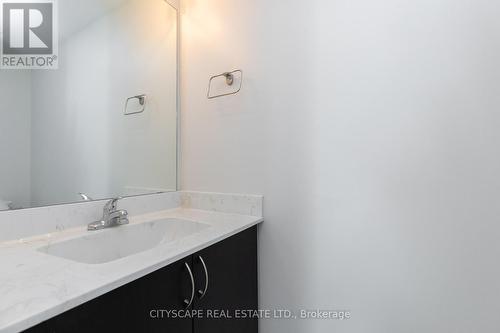 902 - 57 Macaulay Avenue, Toronto, ON - Indoor Photo Showing Bathroom