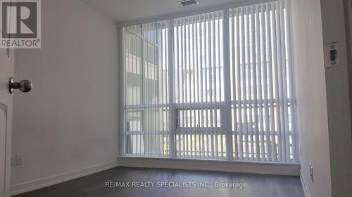 613 - 8 Fieldway Road, Toronto, ON - Indoor Photo Showing Other Room