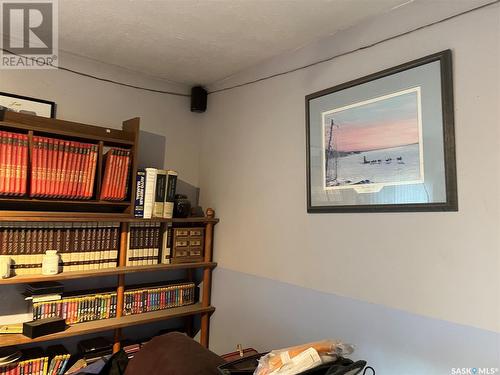 313 3Rd Avenue E, Shellbrook, SK - Indoor Photo Showing Other Room