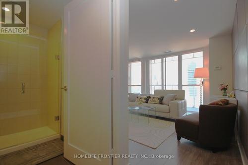 2809 - 300 Front Street W, Toronto, ON - Indoor