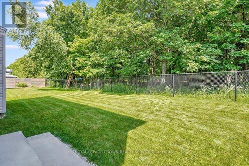 2208 Red Thorne Avenue, London, ON - Outdoor