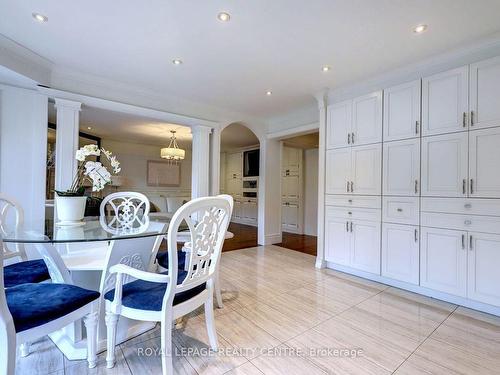 2811 Guilford Cres, Oakville, ON - Indoor Photo Showing Dining Room