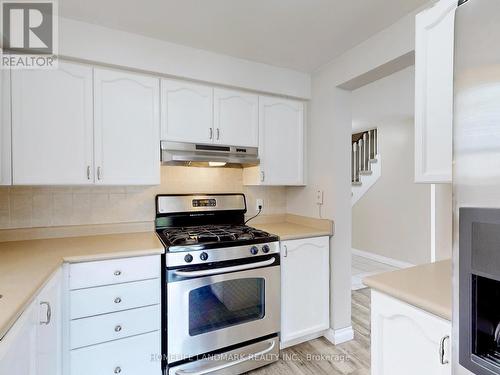 86 Wessenger Drive, Barrie, ON - Indoor Photo Showing Kitchen