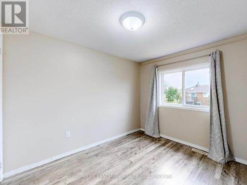 86 Wessenger Drive, Barrie, ON - Indoor Photo Showing Other Room