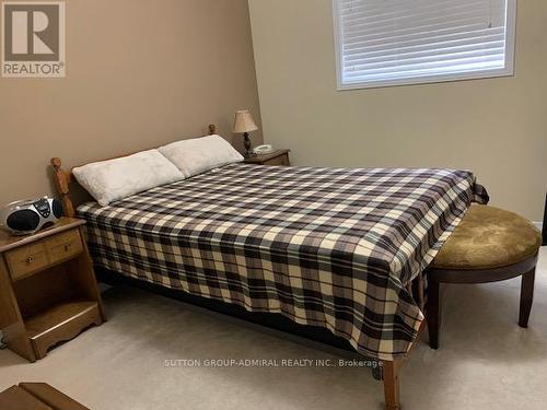 36 Serenity Street, Halton Hills, ON - Indoor Photo Showing Bedroom