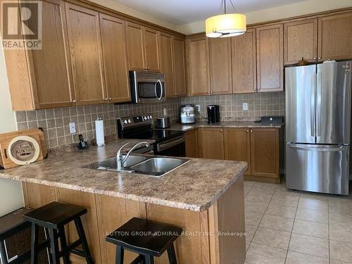 36 Serenity Street, Halton Hills, ON - Indoor Photo Showing Kitchen With Double Sink