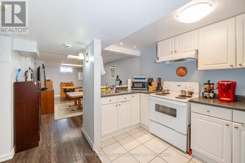 87 White Tail Crescent, Brampton, ON - Indoor Photo Showing Kitchen