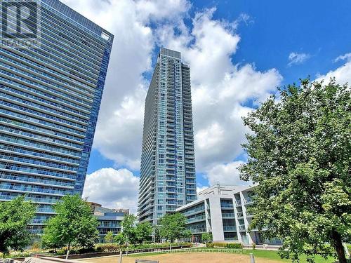 3501 - 2015 Sheppard Avenue E, Toronto, ON - Outdoor With Facade