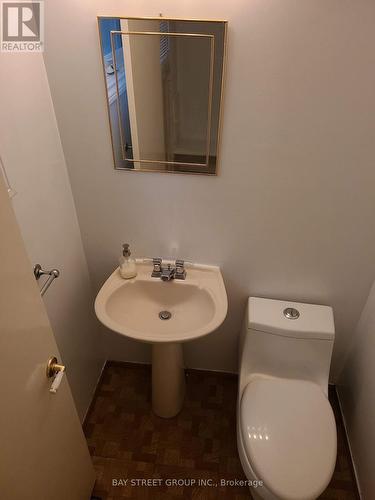 36 Bowater Drive, Toronto, ON - Indoor Photo Showing Bathroom