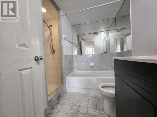 2205 - 30 Malta Avenue, Brampton, ON - Indoor Photo Showing Bathroom