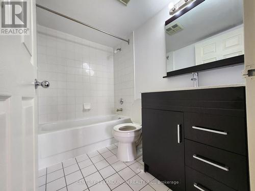 2205 - 30 Malta Avenue, Brampton, ON - Indoor Photo Showing Bathroom