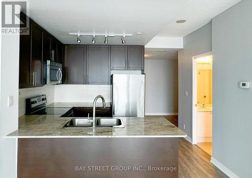 2207 - 3985 Grand Park Drive, Mississauga, ON - Indoor Photo Showing Kitchen With Double Sink With Upgraded Kitchen