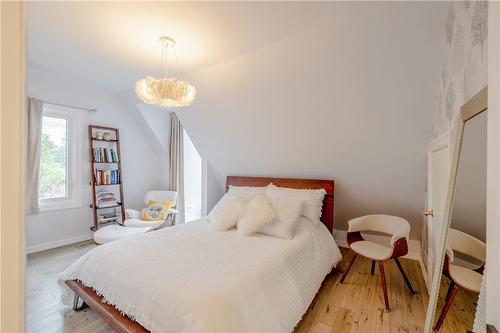 158 Symington Avenue, Toronto, ON - Indoor Photo Showing Bedroom