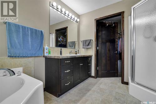 15 Saint Peters Acres, Lajord Rm No. 128, SK - Indoor Photo Showing Bathroom