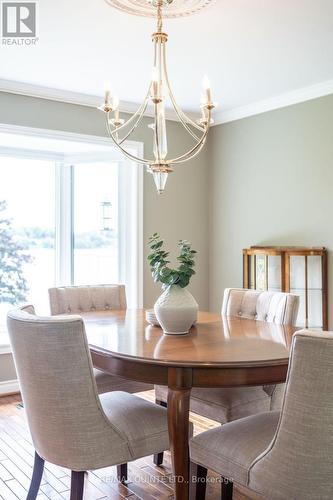 12510 Loyalist Parkway, Prince Edward County, ON - Indoor Photo Showing Dining Room