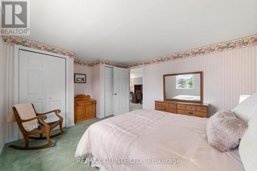 12510 Loyalist Parkway, Prince Edward County (Picton), ON - Indoor Photo Showing Bedroom