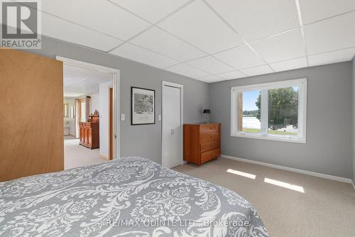 12510 Loyalist Parkway, Prince Edward County (Picton), ON - Indoor Photo Showing Bedroom