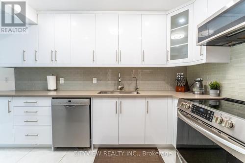 41 - 2199 Burnhamthorpe Road W, Mississauga, ON - Indoor Photo Showing Kitchen