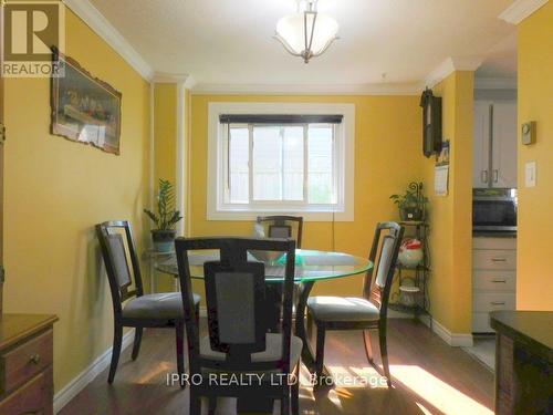 479 Pinetree Crescent, Cambridge, ON - Indoor Photo Showing Dining Room